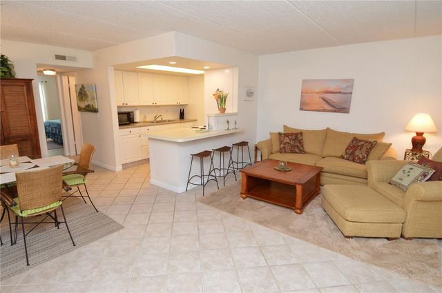 12760 INDIAN ROCKS ROAD 553, Largo, FL 33774