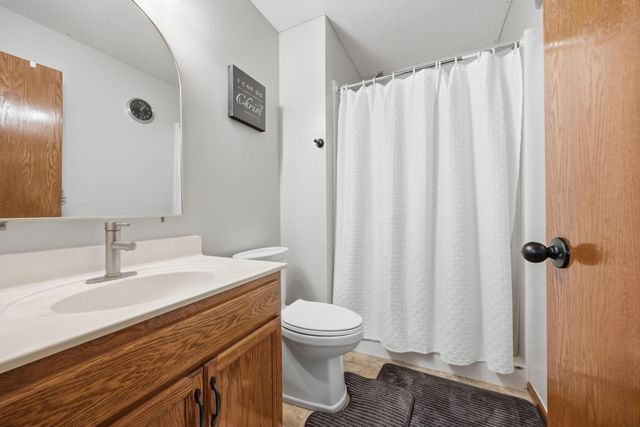 1729 Prairie View Lane NE, Sauk Rapids, MN 56379