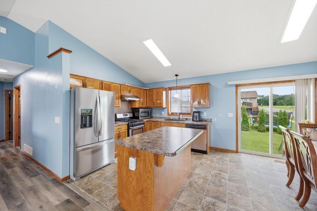 1729 Prairie View Lane NE, Sauk Rapids, MN 56379