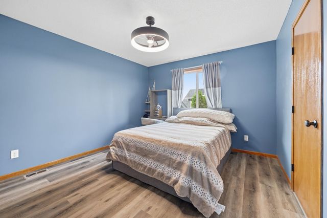 1729 Prairie View Lane NE, Sauk Rapids, MN 56379