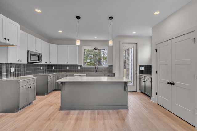 1324 Plum St, Madison, TN 37115