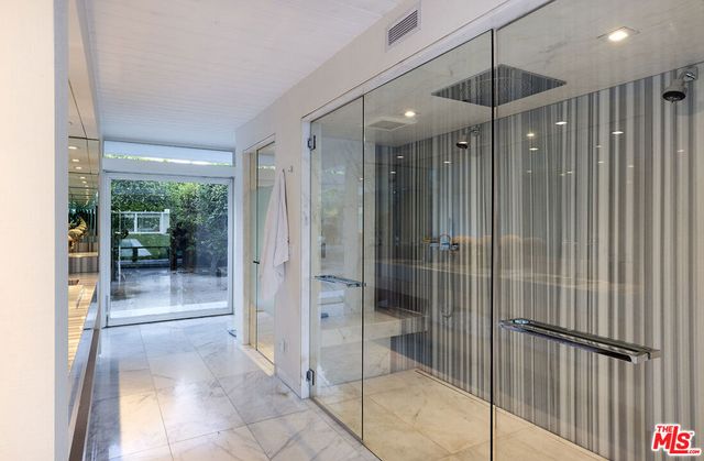 1323 S Driftwood Drive, Palm Springs, CA 92264