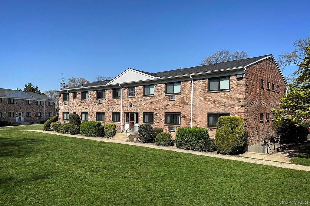407 East Main Street 407-5B, Bay Shore, NY 11706