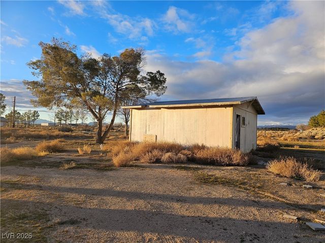 2710 Thousandaire Boulevard, Pahrump, NV 89048