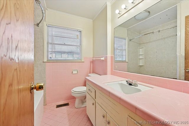 5151 S Madison Avenue, Tulsa, OK 74105