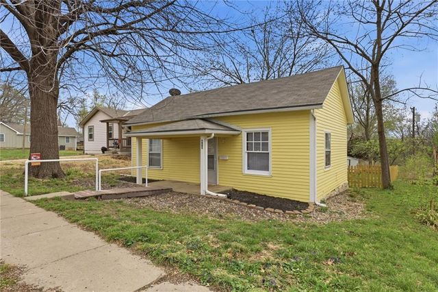 416 2nd Street, Belton, MO 64012