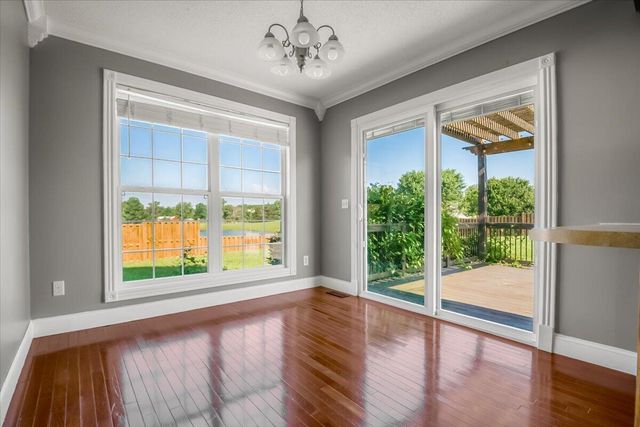 244 Cedar Point Drive, London, KY 40741