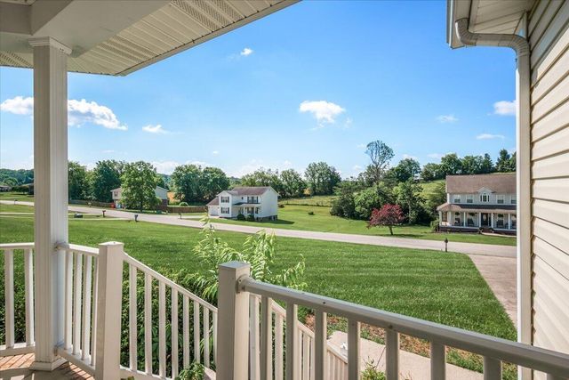 244 Cedar Point Drive, London, KY 40741