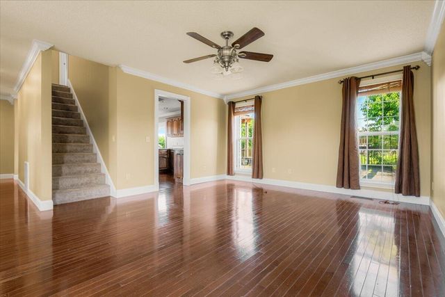 244 Cedar Point Drive, London, KY 40741