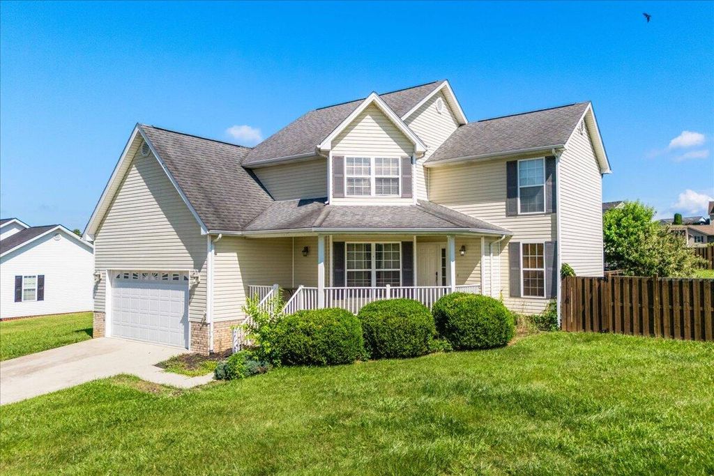 244 Cedar Point Drive, London, KY 40741