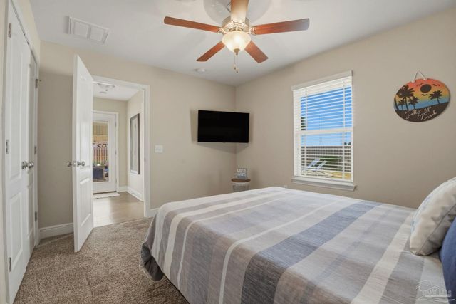 5514 Dunridge Dr, Pace, FL 32571