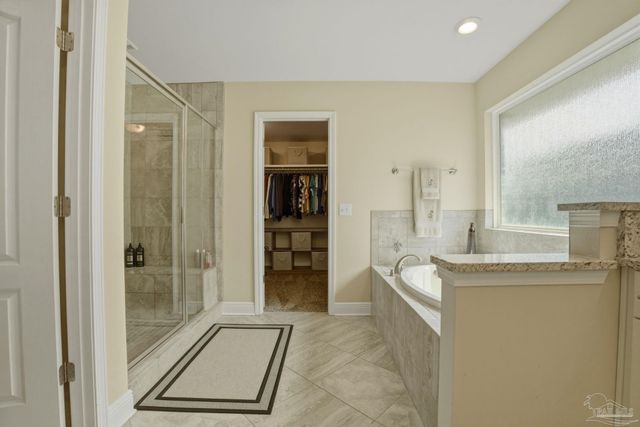 5514 Dunridge Dr, Pace, FL 32571