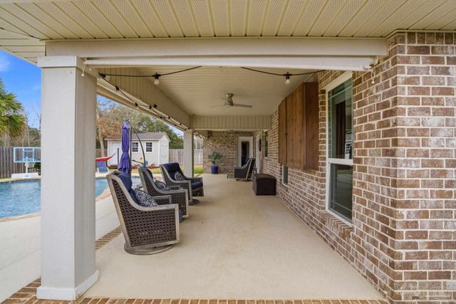 5514 Dunridge Dr, Pace, FL 32571