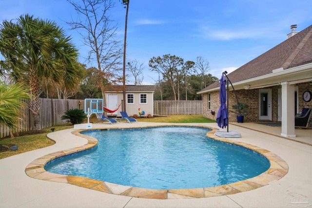 5514 Dunridge Dr, Pace, FL 32571