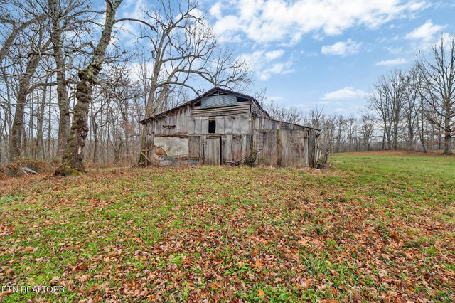 1903 Hanging Limb Hwy, Crawford, TN 38554