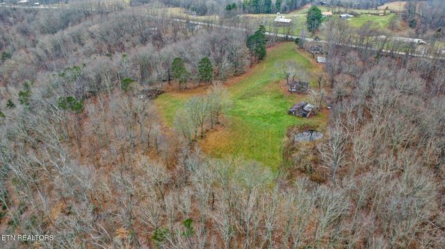1903 Hanging Limb Hwy, Crawford, TN 38554