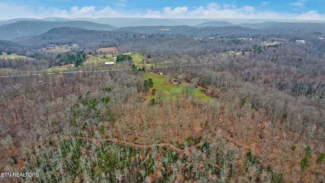 1903 Hanging Limb Hwy, Crawford, TN 38554