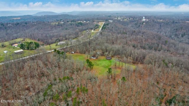 1903 Hanging Limb Hwy, Crawford, TN 38554
