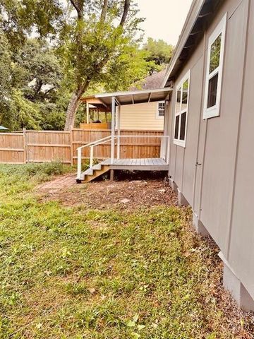 942 Oakstone Street, Houston, TX 77015