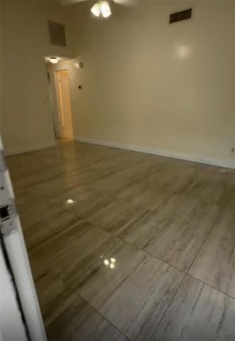 8711 SAGE COURT, Tampa, FL 33634