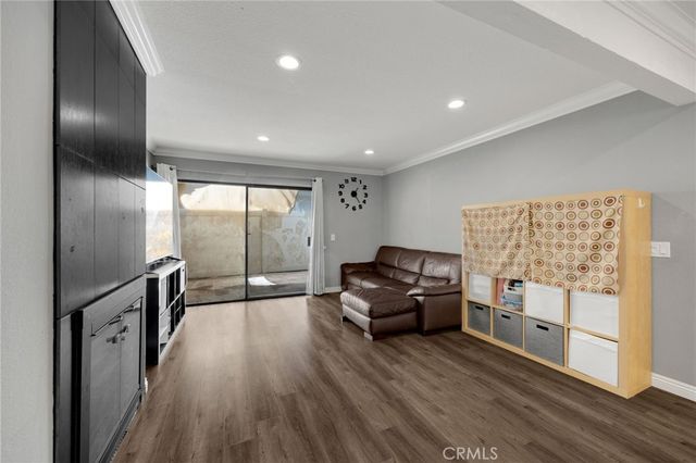 1018 E La Habra, La Habra, CA 90631