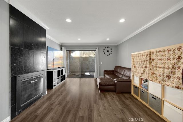 1018 E La Habra, La Habra, CA 90631