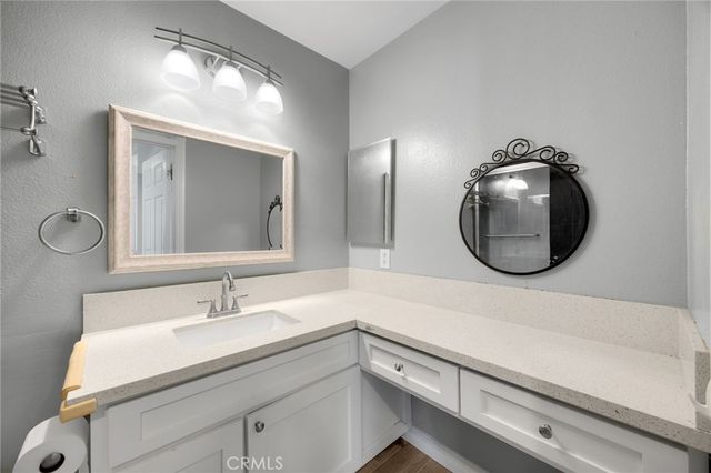1018 E La Habra, La Habra, CA 90631