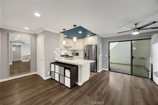 1018 E La Habra, La Habra, CA 90631