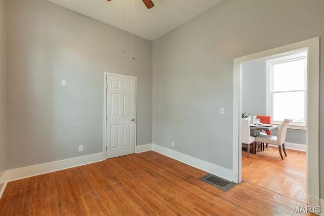 523 Hillsboro Avenue, Edwardsville, IL 62025