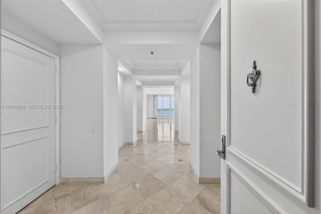 808 Brickell Key Dr 3304, Miami, FL 33131