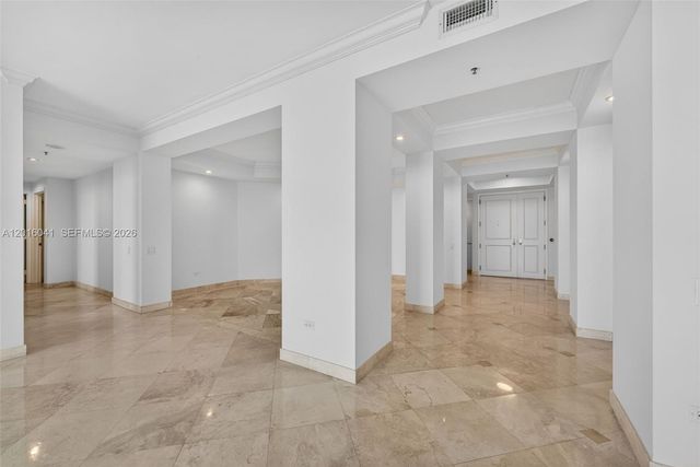 808 Brickell Key Dr 3304, Miami, FL 33131