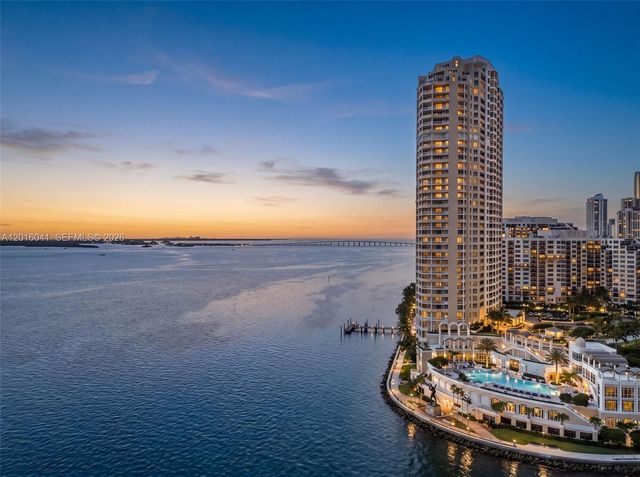 808 Brickell Key Dr 3304, Miami, FL 33131