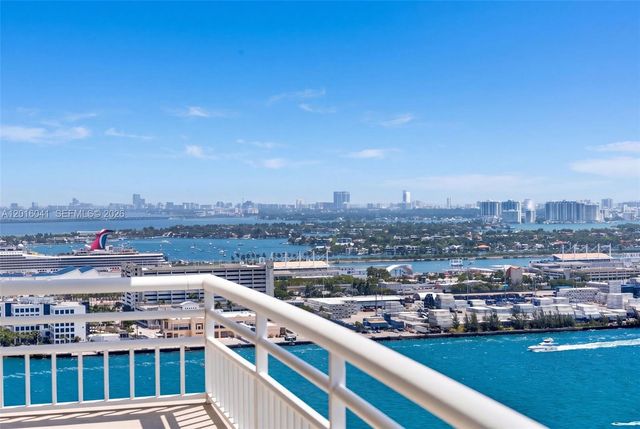 808 Brickell Key Dr 3304, Miami, FL 33131