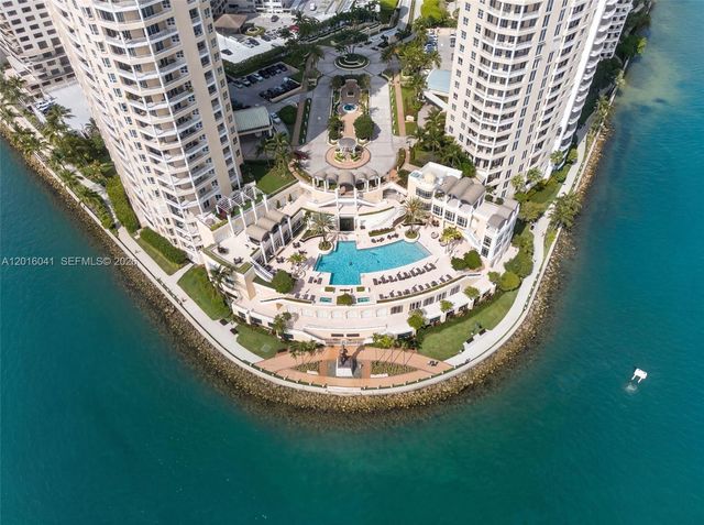 808 Brickell Key Dr 3304, Miami, FL 33131