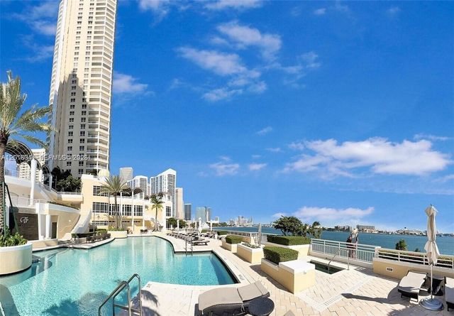 808 Brickell Key Dr 3304, Miami, FL 33131