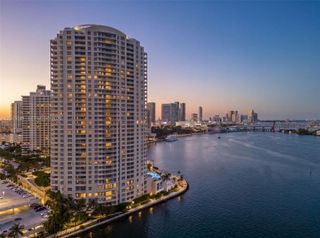 808 Brickell Key Dr 3304, Miami, FL 33131