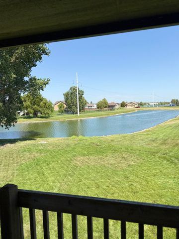 1605 N Nickelton Cir, Wichita, KS 67235