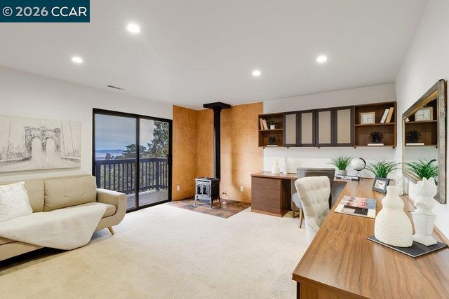 7875 7875 Skyline Blvd, Oakland, CA 94611