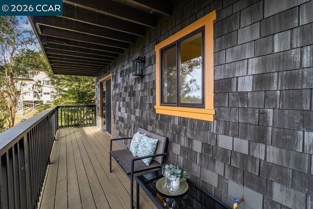 7875 7875 Skyline Blvd, Oakland, CA 94611