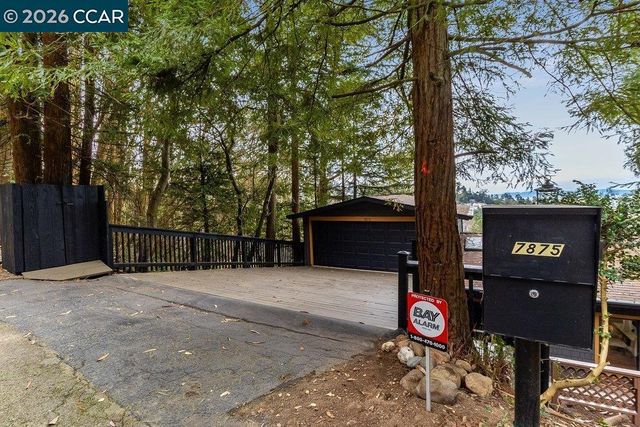 7875 7875 Skyline Blvd, Oakland, CA 94611