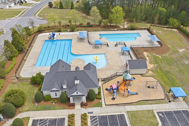 3510 Arran Lake Drive, Fuquay Varina, NC 27526