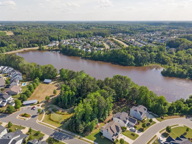3510 Arran Lake Drive, Fuquay Varina, NC 27526