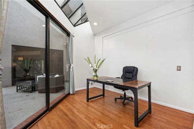 341 S Meadows, Manhattan Beach, CA 90266