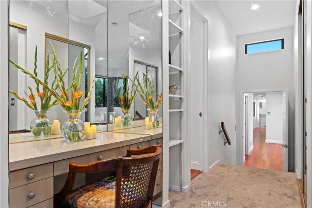 341 S Meadows, Manhattan Beach, CA 90266