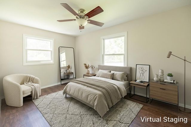 542 S 14th Street, St. Charles, IL 60174