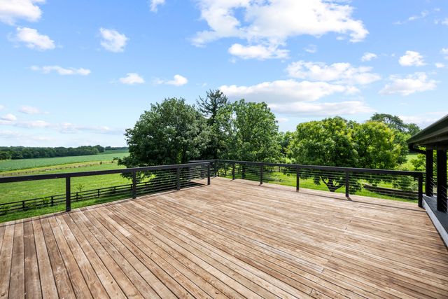 1975 Georgetown Road, Paris, KY 40361