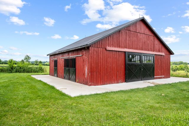 1975 Georgetown Road, Paris, KY 40361