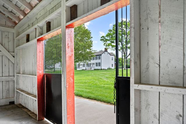 1975 Georgetown Road, Paris, KY 40361