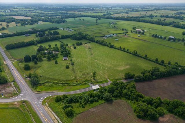 1975 Georgetown Road, Paris, KY 40361