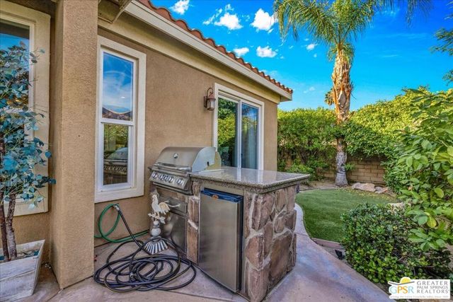 105 Shoreline Drive, Rancho Mirage, CA 92270